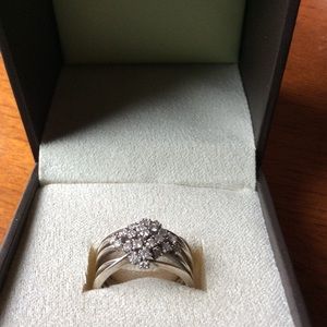 Sterling silver diamond ring